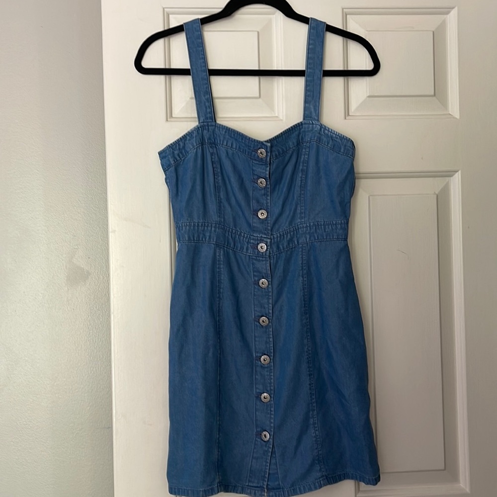 BB DAKOTA JEAN BUTTON DOWN SPIRIT DRESS